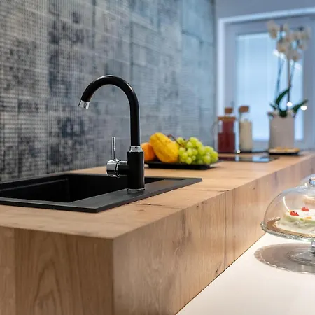 Alojamento de Acomodação e Pequeno-almoço Near Ortigia 4*